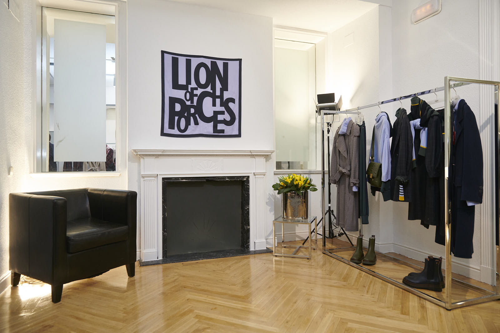 LION OF PORCHES FW22 PRESS DAY