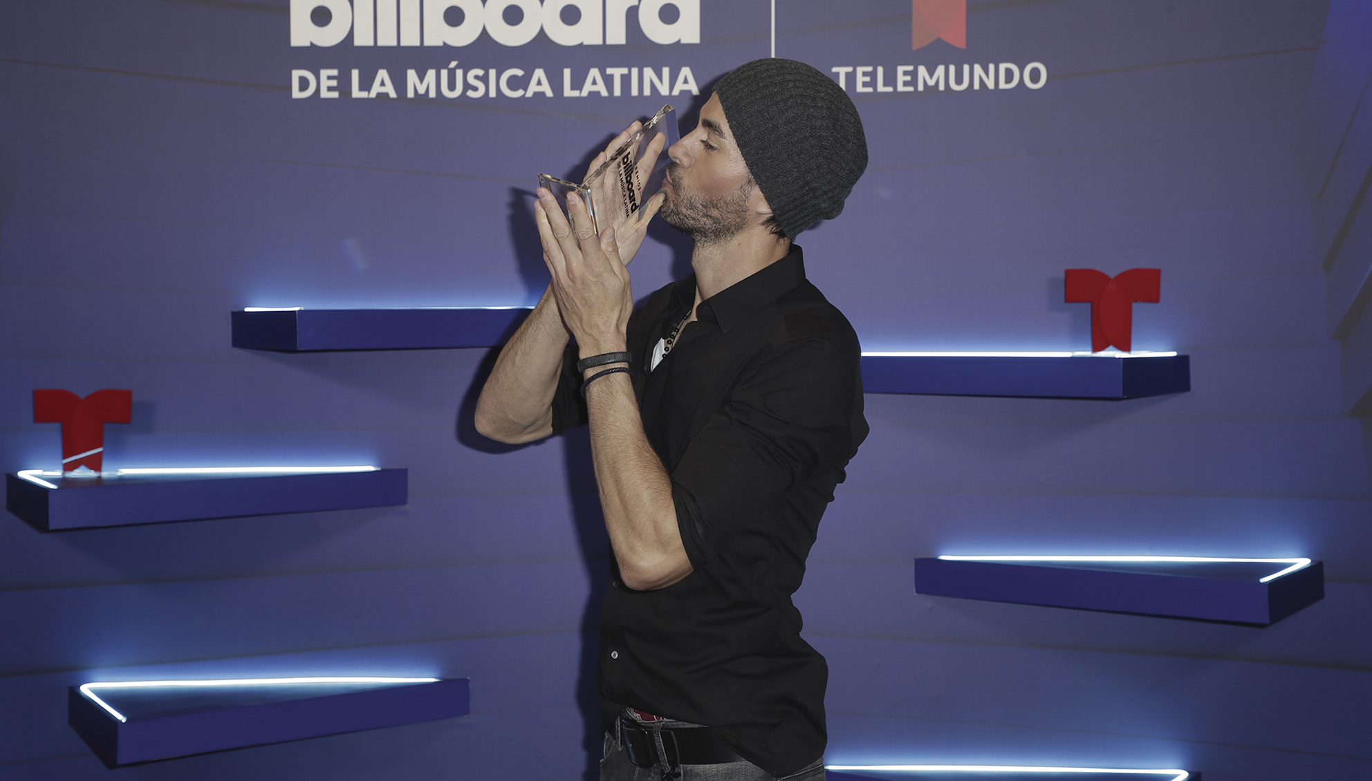 ENRIQUE IGLESIAS RECOGNISED AS THE GREATEST LATIN ARTIST OF ALL TIME